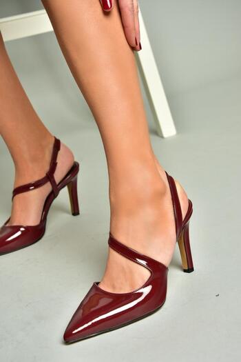 Fox Shoes K 404910808   Burgundy Patent Leather Pointed Toe Women's Heeled Shoes