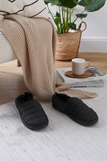 Tchibo Men Quilted Slippers, Black
