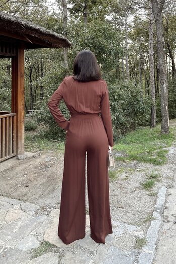 Juuuj Women's Brown Long Sleeve, Round Neck, Elastic Waist and Belt, Double Pocket, Loose Jumpsuit