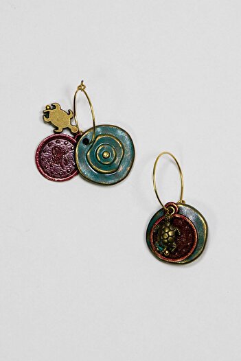 Lila Rosa Turtle Figured Authentic Earrings with Tughra
