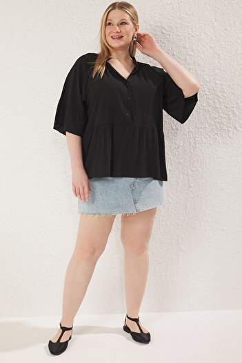 Trendyol Curve Black Short Sleeve Peplum Textured Woven Plus Size Shirt Tbbss25Af00044