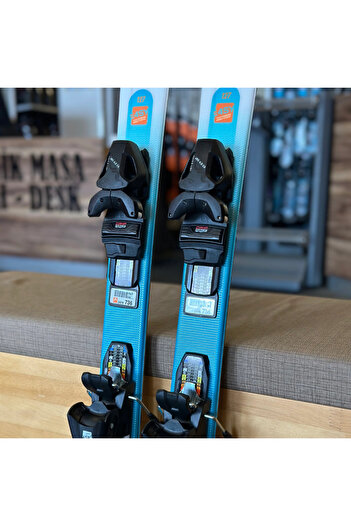 Head SUPERSHAPE TEAM EASY R JRS JUNIOR SKI