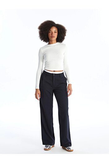 LC Waikiki Xside Ecru Crew Neck Solid Long Sleeve Women's Bodysuit