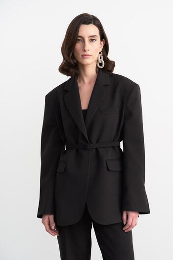KADRİYE BAŞTÜRK Black Fit Cut Padded Jacket and Trousers Set