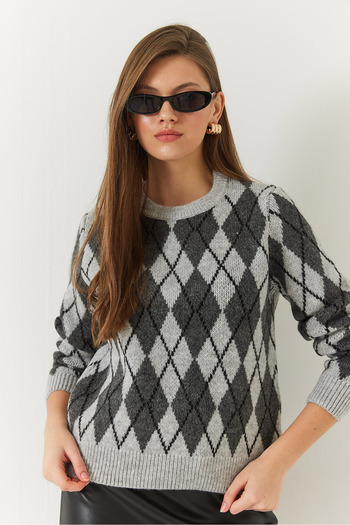 Bianco Lucci Women's Crew Neck Diamond Patterned Sweater 241192 60261036