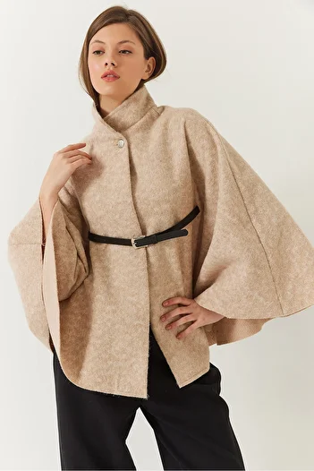 Bianco Lucci Women's Stand Collar Buttoned Belt Detailed Stamped Cape Jacket 60261367