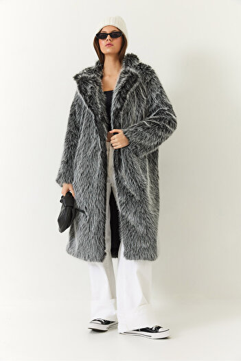 Bianco Lucci Women's Long Fur Lined Coat 2614 60261064