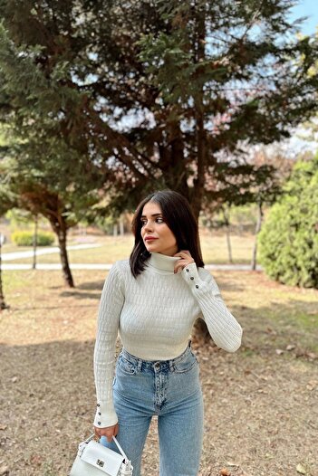 NEW LAVİVA Women's Ecru High Neck, Long Sleeve, Flexible Fabric Sitting on the Body, Button Cuff, Knitted Pattern, Knit Blouse