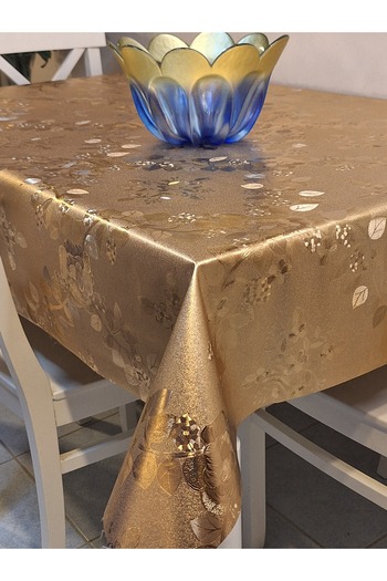 Başak Ev Tekstili Gold Glossy Wipeable Table Cloth - Fabriced Pvc Cloth