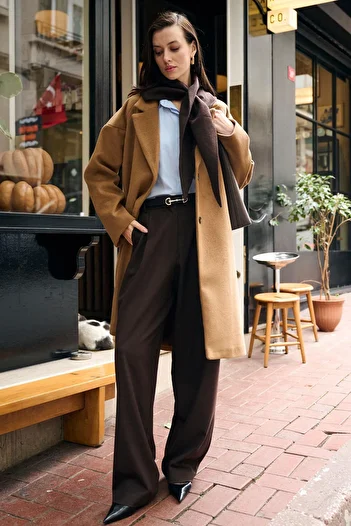 Antioch Camel Women's Wool Blended Textured Coat