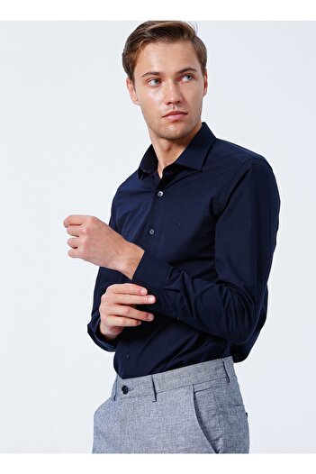 ALTINYILDIZ CLASSICS Чоловіча темно-синя сорочка Tailored Slim Fit з вузьким кроєм