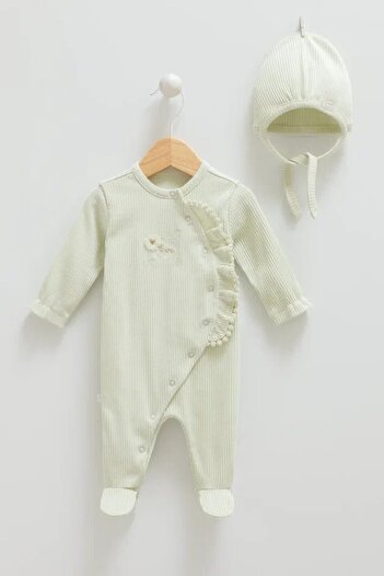 Caramell Caramel Green Baby Girl Hat and Romper Set - 0-9 Months