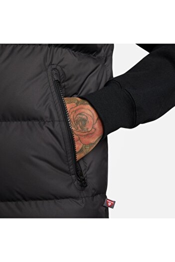 Nike Ανδρικό γιλέκο με γιακά Windrunner Storm Fit