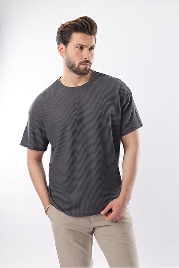 Madmext Men's Smoked Crew Neck T-Shirt E7127