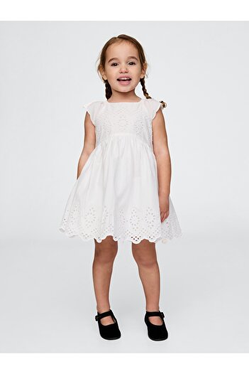 GAP Kız Bebek Beyaz Broderie Detaylı Elbise