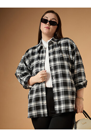 Sassafras By Styli Plus Size Flannel Checked Regular Fit Buttoned Shacket