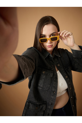 Sassafras By Styli Plus Size Acid Washed Denim Shacket