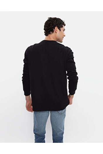 AMERICAN EAGLE قميص حراري بأكمام طويلة من AE