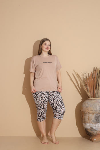 SEBOTEKS Soft Textured Milan Fabric Short Sleeve Capri Plus Size Women's Pajamas Set 20200