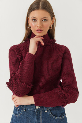 Bianco Lucci Women's Neck and Sleeve Fringed Knitwear Sweater 20246912