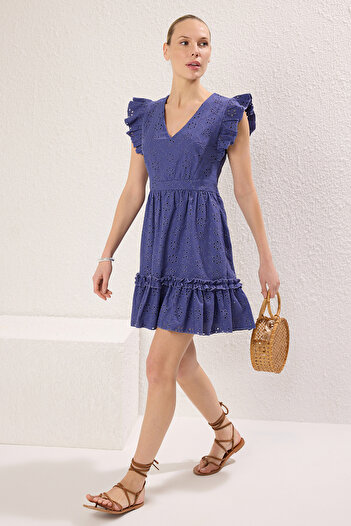 Trendyol Collection Міні-сукня на підкладці з відкритою талією Indigo Brode TWOSS22EL00697 з тканого полотна на підкладці TWOSS22EL00697