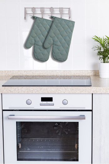 Home Oven Mitts - (2 Pcs) - Heat Resistant, Hand Burning and Fireproof