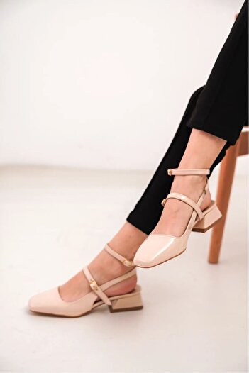 MAYA SHOES Gentle Patent Leather Heeled Shoes - Double Banded and Buckle Detailed