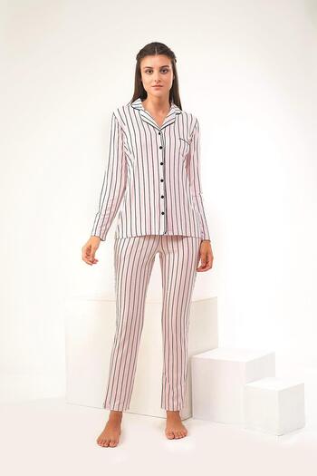 Pjs Pijama Pjs 22447 Γυναικείο κοστούμι πιτζάμα με ριγέ κουμπιά