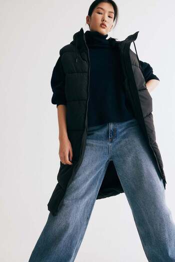 H&M Hooded puffer gilet