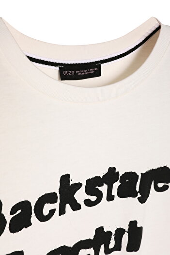 Quzu Ecru Color Oversize T-Shirt - Thick Text Printed