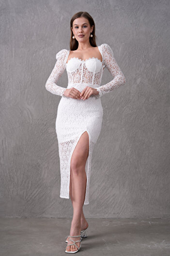 Secret Passion Lingerie Κομψό βραδινό φόρεμα μίντι με λευκή επένδυση από δαντέλα και σχέδιο με σχισμή 249