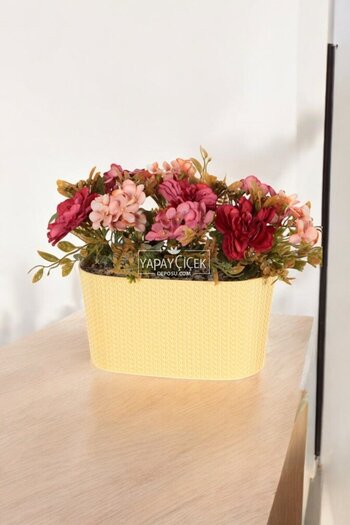 Yapay Çiçek Deposu Sümela Knitted Patterned Rosebush with Garnish in a Pot-Hortensia Arrangement 25cm