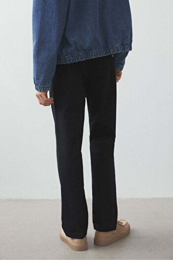 H&M Regular Fit Crease-leg chinos