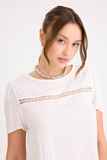 Vitrin Laced Short Sleeve Linen Blouse