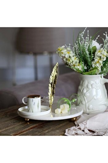 Akayev Marble White 28 Cm Gold Beaded Long Feather Presentation Plate
