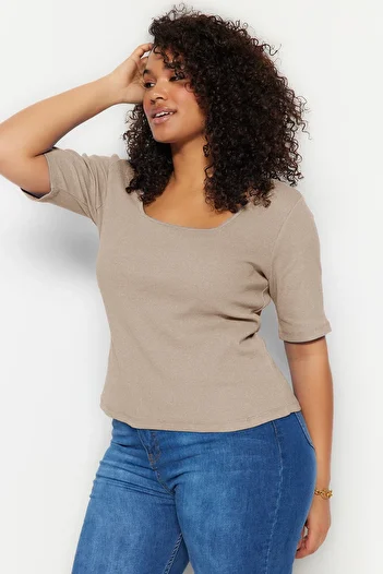 Trendyol Curve Beige Square Neck Contrast Bias Plus Size T-Shirt - Tbbss22Bf0027
