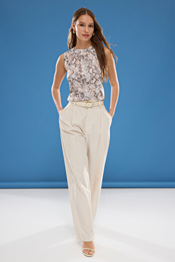 Trendyol Collection Πλεκτό με πέτρινο σχέδιο φιδιού Λεπτή μπλούζα TWOSS25BZ00335