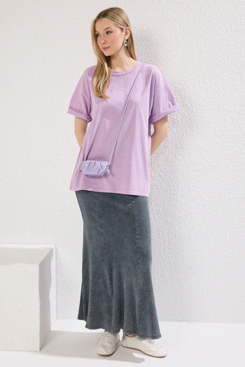 Trendyol Collection Lilac Boyfriend Crew Neck T-Shirt - 100% Cotton with Back Print and Faded Effects Twoss23Ts00109