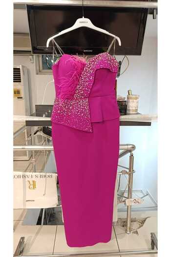 Robes Women's Strapless Feather and Stonework Detailed Slit Stylish Evening Dress