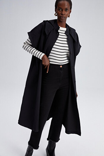 Touché Privé HOODED TRENCH VEST