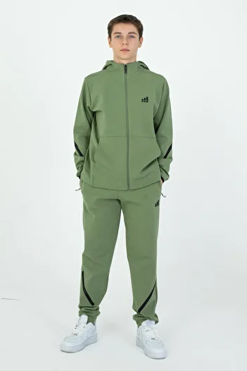 Black One Boy/Girl's Zippered Double Pocket Detailed Hooded Tracksuit Set