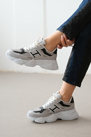 ayakkabıhavuzu Women's Ice Sneakers
