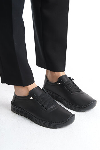 Limeo Genuine Leather Soft Comfortable Flexible Lace-Up Casual Mother Black Classic Women's Shoes