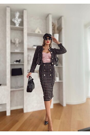 1Moda1Tarz Kadın İthal Tüvit Kumaş Kareli Desen Düğme Detaylı Astarlı Alt-Üst Takım