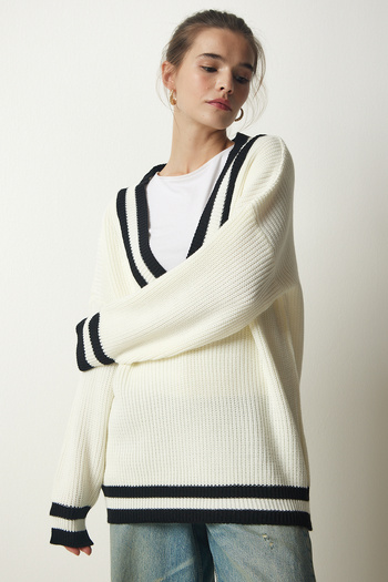 Lovelyİstanbul Oversize V-Neck Stripe Detailed Knitwear Sweater - Bone Lyy0025