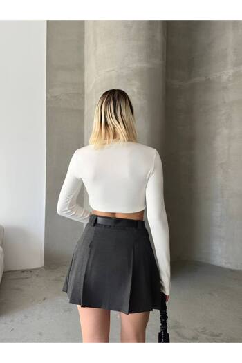 Stile Bella KADIN PİLELİ KEMERLİ ŞORT ETEK (boyda düzenleme yapıldı)