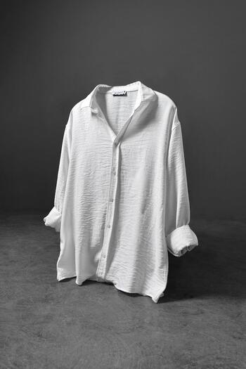 Slatra Men's White Oversize Sofia Thin Linen Shirt