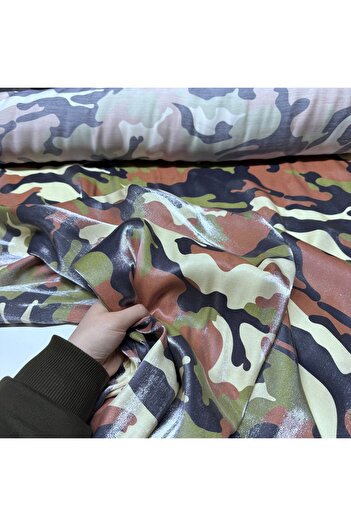 Yaren Ülker Floş Saten Kumaş Işıltılı Kamuflaj Desen Parlak En 150 Cm