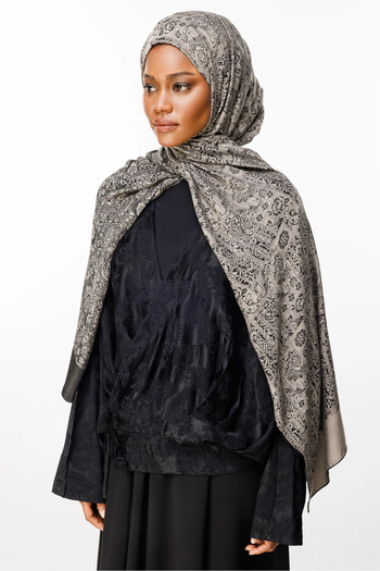 Mooncorn Henna Pattern Double Sided Shawl Black-Beige