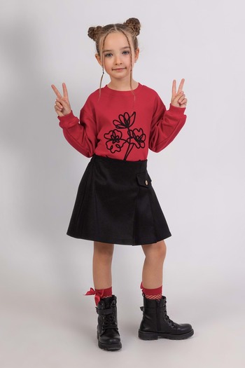 wakawakakidsstore Girls' Suit with Floral Print Shorts and Skirt on the Front